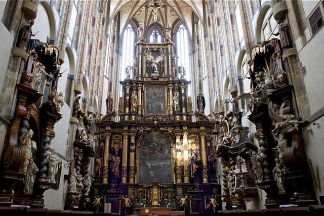 Prague Old Town New Town and Jewish Quarter Morning Tour