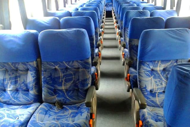 Titicaca Touristic Bus from Copacabana to La Paz_Everyday_1:00 p.m.