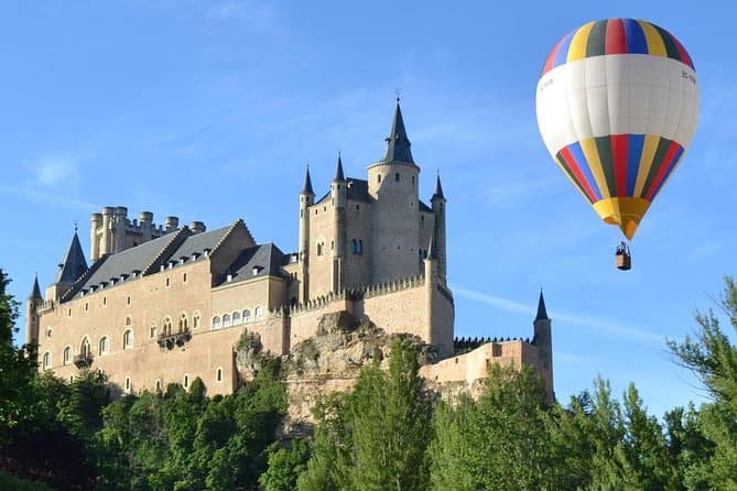 Unforgettable Hot Air Balloon Tours in Segovia