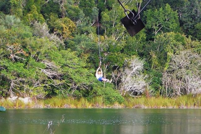 Private Tour: Jungle Adventure at Punta Laguna Nature Reserve