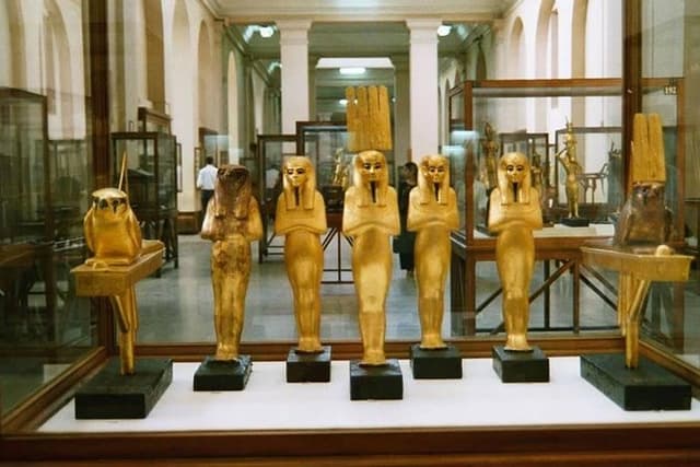 Tour of The Egyptian Museum and Old Coptic Cairo