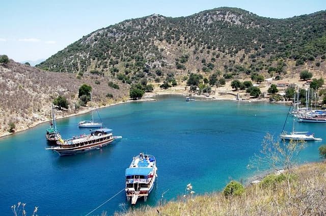 Full-Day Boat Tour in Fethiye Islands with BBQ lunch