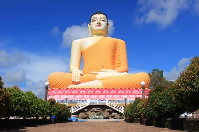 Kalutara to Galle Day Trip: Fort, Culture & Coast