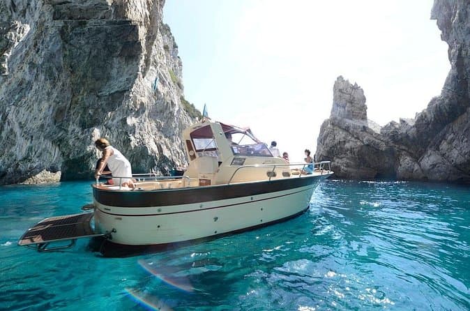 Best Capri Boat Tours & Sea Excursions
