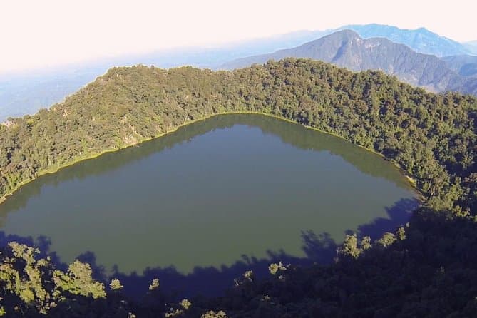 Lake Chicabal Hiking Tours & Experiences