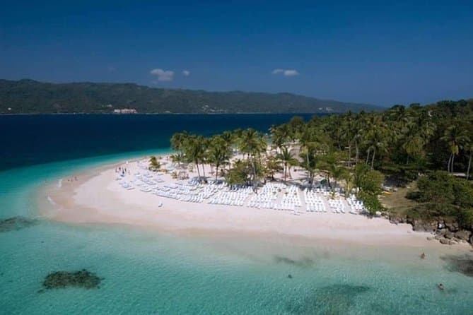 Explore Bacardi Island & Limon Waterfalls Tours
