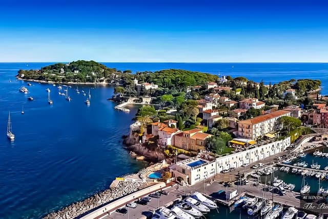 Private Tour: Nice City, Monaco, Eze, Villefranche and more