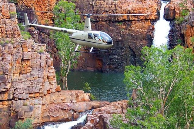 Kakadu Yellow Waters Cruise & Katherine Gorge Helicopter Scenic