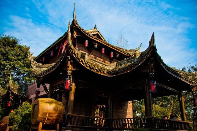From Chengdu: Giant Pandas And Huanglongxi Ancient Town In One Day