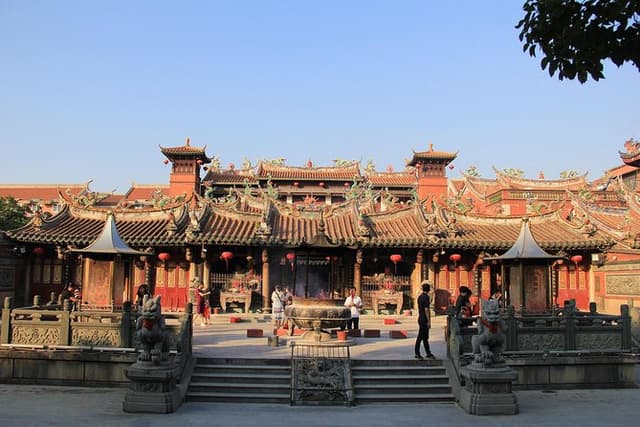 Private Quanzhou City Highlights Sightseeing Day Trip from Xiamen