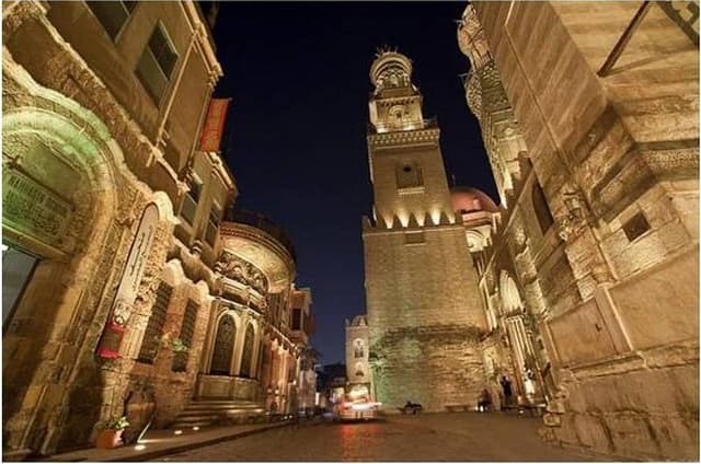 Private Islamic Cairo: El Moez Street and Al-Azhar Park Tour