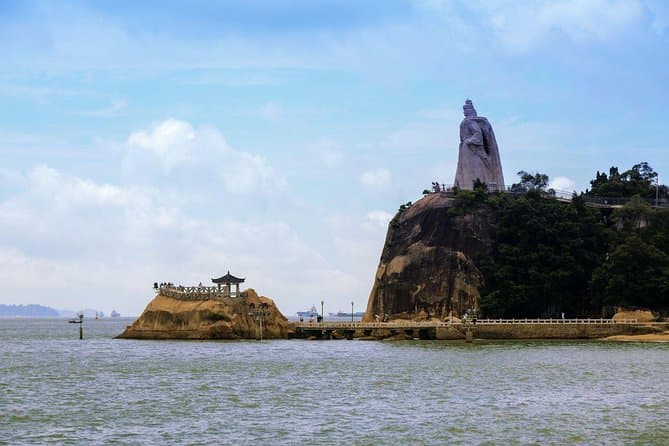 Best Xiamen & Gulangyu Island Highlights Tour