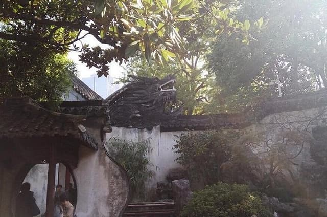 Private Essential Shanghai City Sightseeing