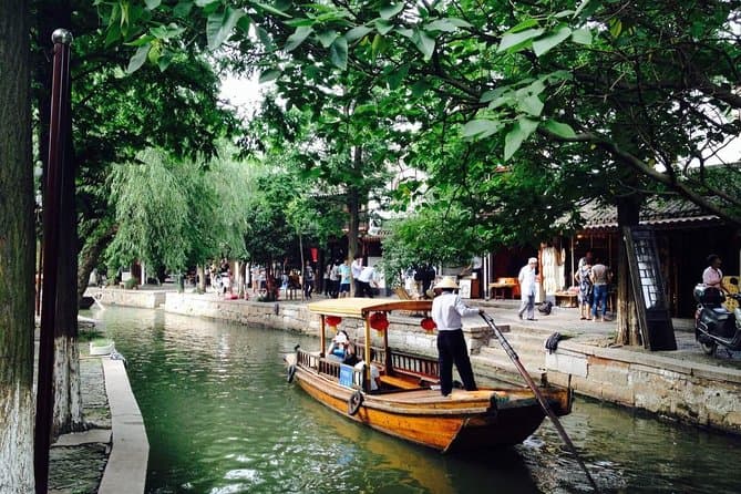 Shanghai City Tour & Zhujiajiao Water Town Adventure