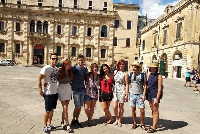 Street Food Tour of Lecce & City Sightseeing with Local Guide