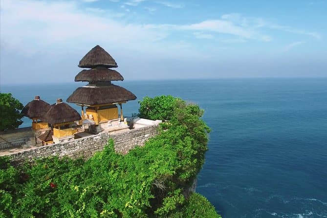 Uluwatu Temple & Kecak Fire Dance
