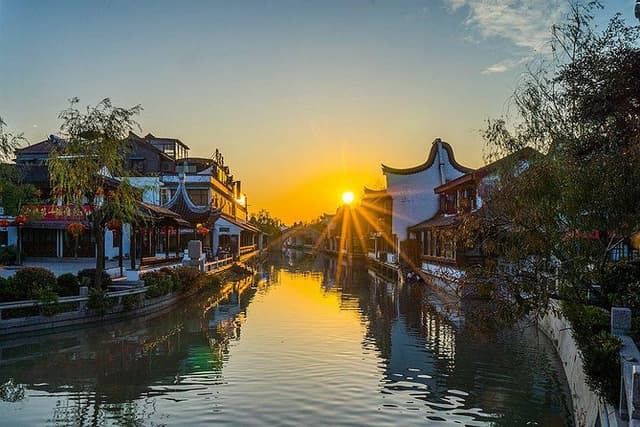 Private Fengjing Ancient Town Sunset Tour from Shanghai with Spa Option
