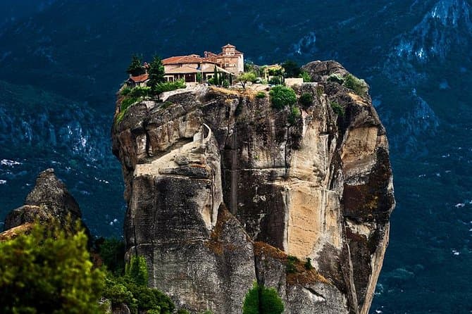 Meteora Monasteries Tour