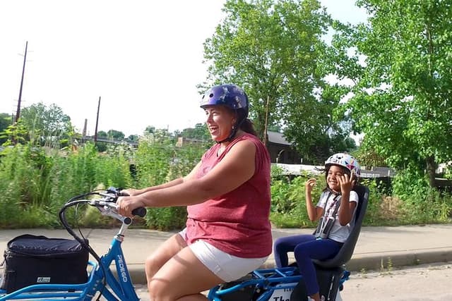 Asheville Historic Downtown Guided Electric Bike Tour with Scenic Views