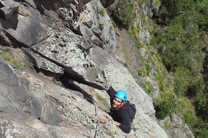 Top Rated Suesca Climbing Tours