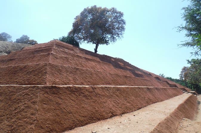 Ancient Ruins & Coastal Views: Xihuacan Tours
