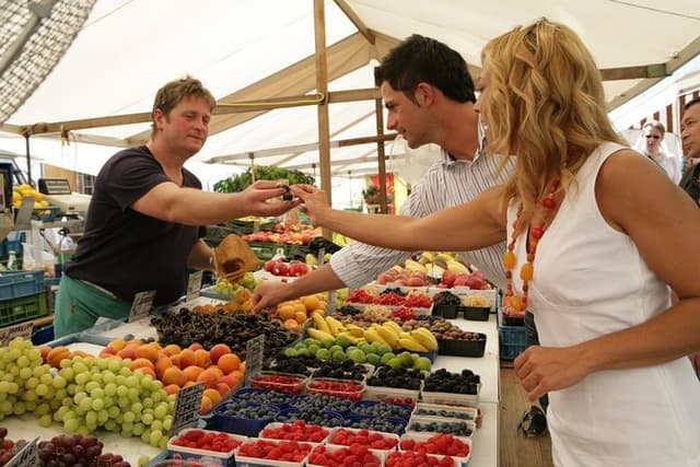 Salzburg Food Tasting Tour: delicious & fun