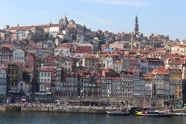 Porto Private Full Day Tour By Car