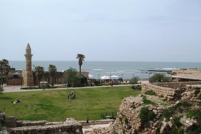 Caesarea and Haifa Private Tour from Tel Aviv
