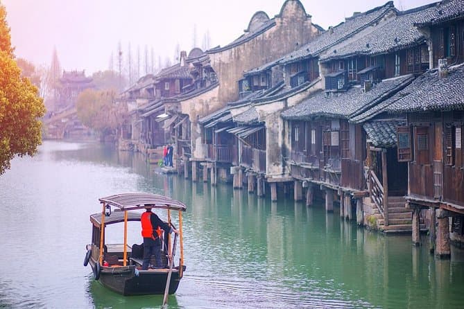 Jiangnan Night & Canal Views: Wuzhen from Shanghai