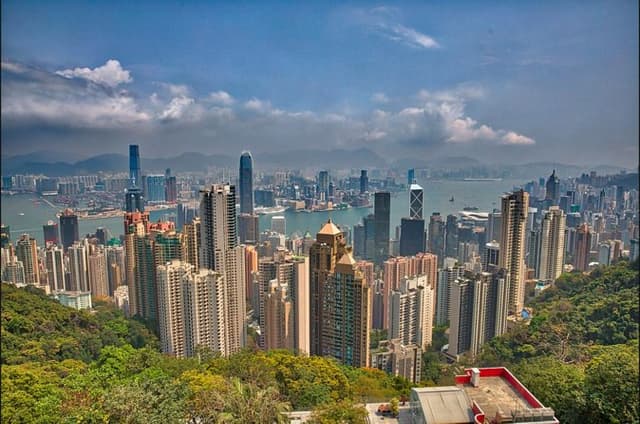 8-Hour Private Hong Kong Layover Tour