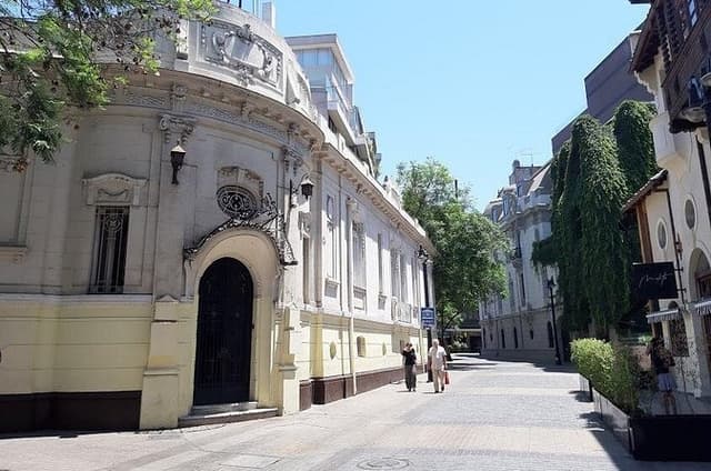 Private Half Day Santiago City Highlights Tour