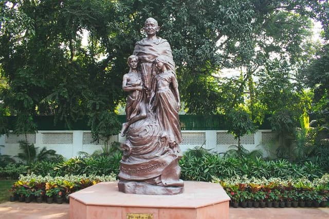 Delhi Footsteps of Mahatma Gandhi Half-Day Tour