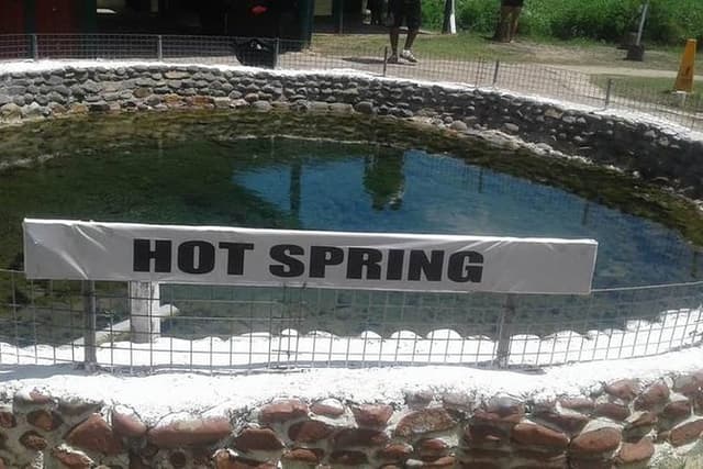 garden of the sleeping giant and mudpool tour combo