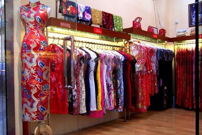 Shop Luxury & Local Gems: Best Shanghai Shopping Tours