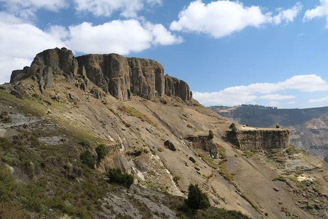 Sacred Mountain Hiking: Abune Yosef Trek Lalibela