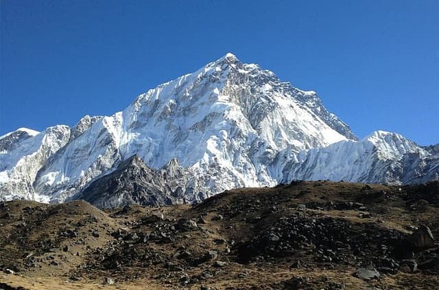 Mt Everest Panoramic View Very Short Trek from Lukla