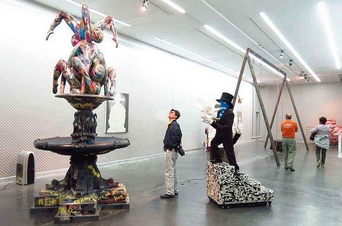 Beijing 798 Art Zone Tours & Guides