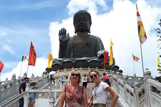 Lantau Island Private Tour to Big Buddha and Tai O Village