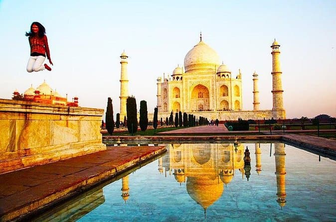 Best Rated Taj Mahal Day Trips from Ahmedabad