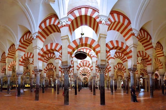 Cordoba & & The Mosque Small-Group Day Tour from Seville