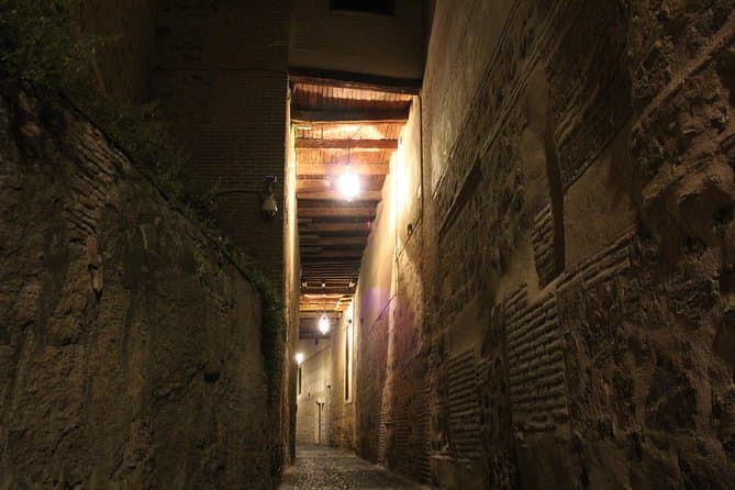 Best Toledo Night Tours: Explore Historic Toledo at Night