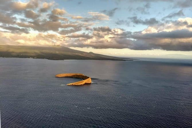 Luxury Maui Private Air Tours & Aerial Sightseeing