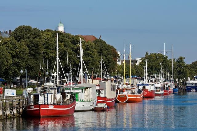 Lovely Rostock and Warnemünde Shore Excursion for Cruise Ships