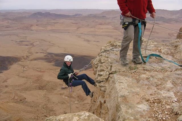 Ramon Crater Jeep & Rappelling Adventure – 3 Hours 4x4 with guide