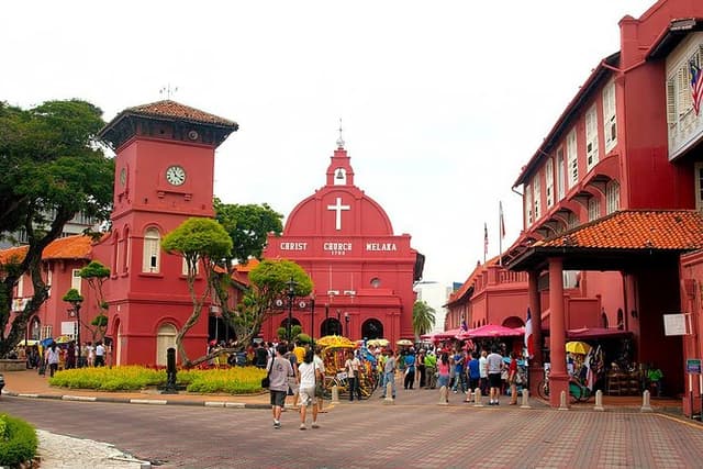 Malacca Shore Excursion with Professional Tour Guide & Lunch