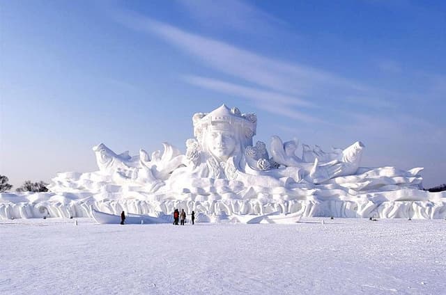 Small Group Tour to Harbin Sun Island