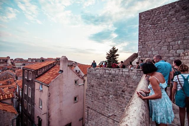 Dubrovnik Combo Tour: Old Town & Ancient City Walls