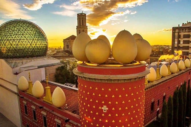 Girona & Dalí Museum: The Ultimate Barcelona Day Tour