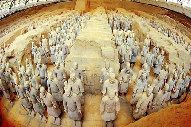 Awesome Terracotta Army-one day tour Spanish guide service