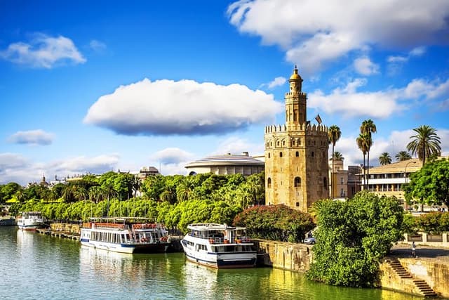 Sevilla: Best Monumental Free Walking Tour